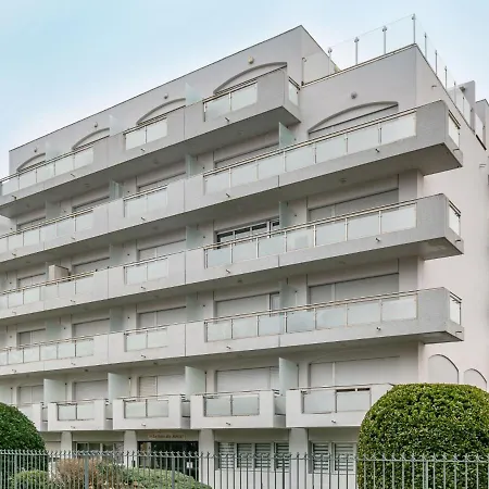 Jetee Des Marins-1 By Interhome